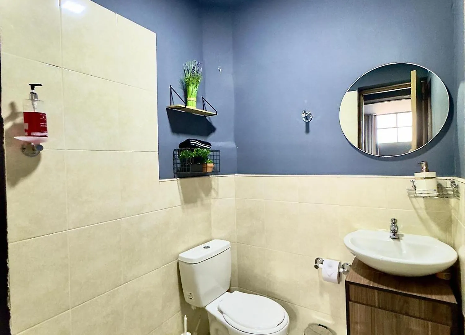 Apartment Spacious Dream House Medellin Laureles
