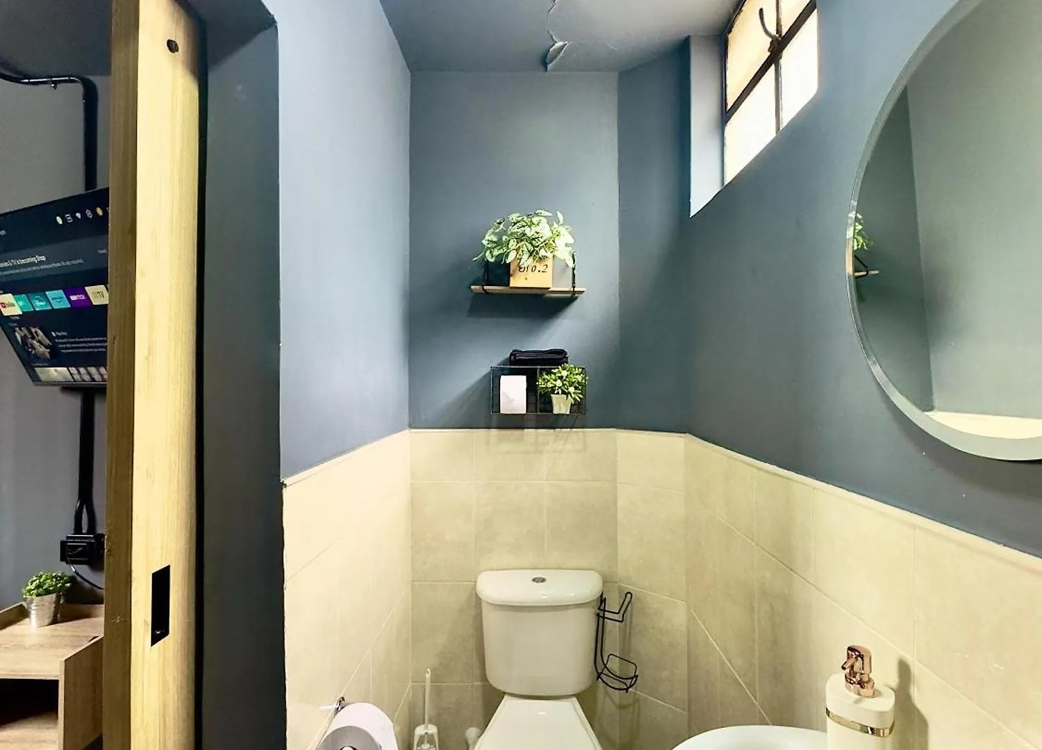 Apartment Spacious Dream House Medellin Laureles Colombia